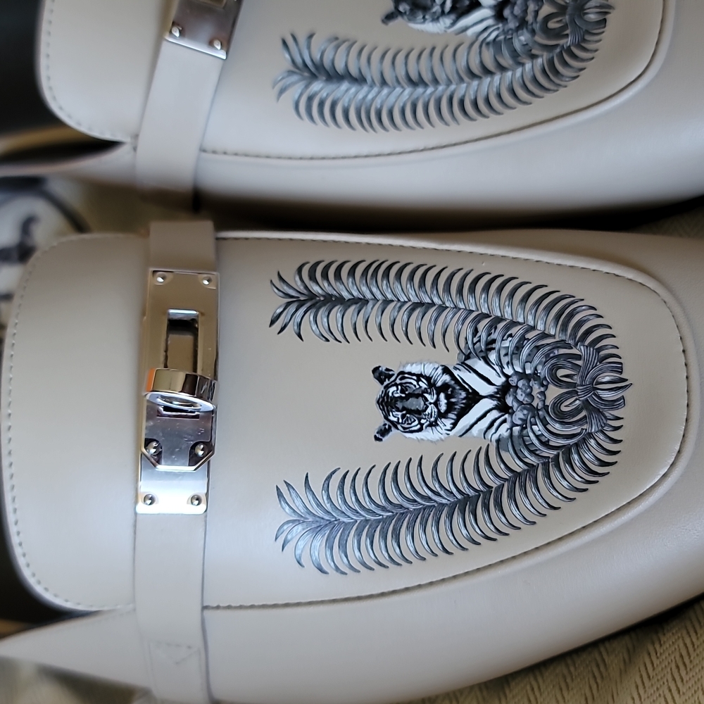 Hermes Oz Mule Slip-on with Kelley Buckle Blanc Monochrome Color Leather 40EU/10 - Picture 11 of 17